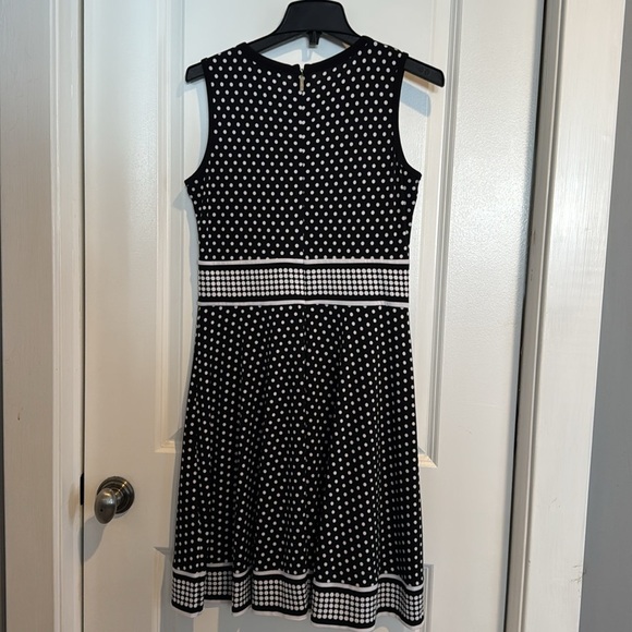 Michael Kors black white polka dot fit and flare sleeveless dress medium petite - Picture 7 of 9